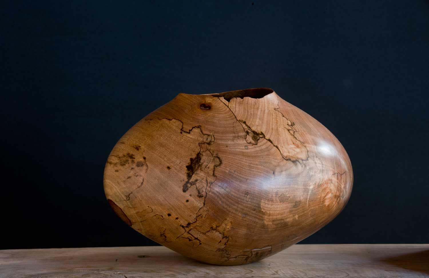 Turned-Wooden-Vessel-AV01-b