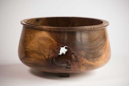 Knotty Wooden Bowl No664