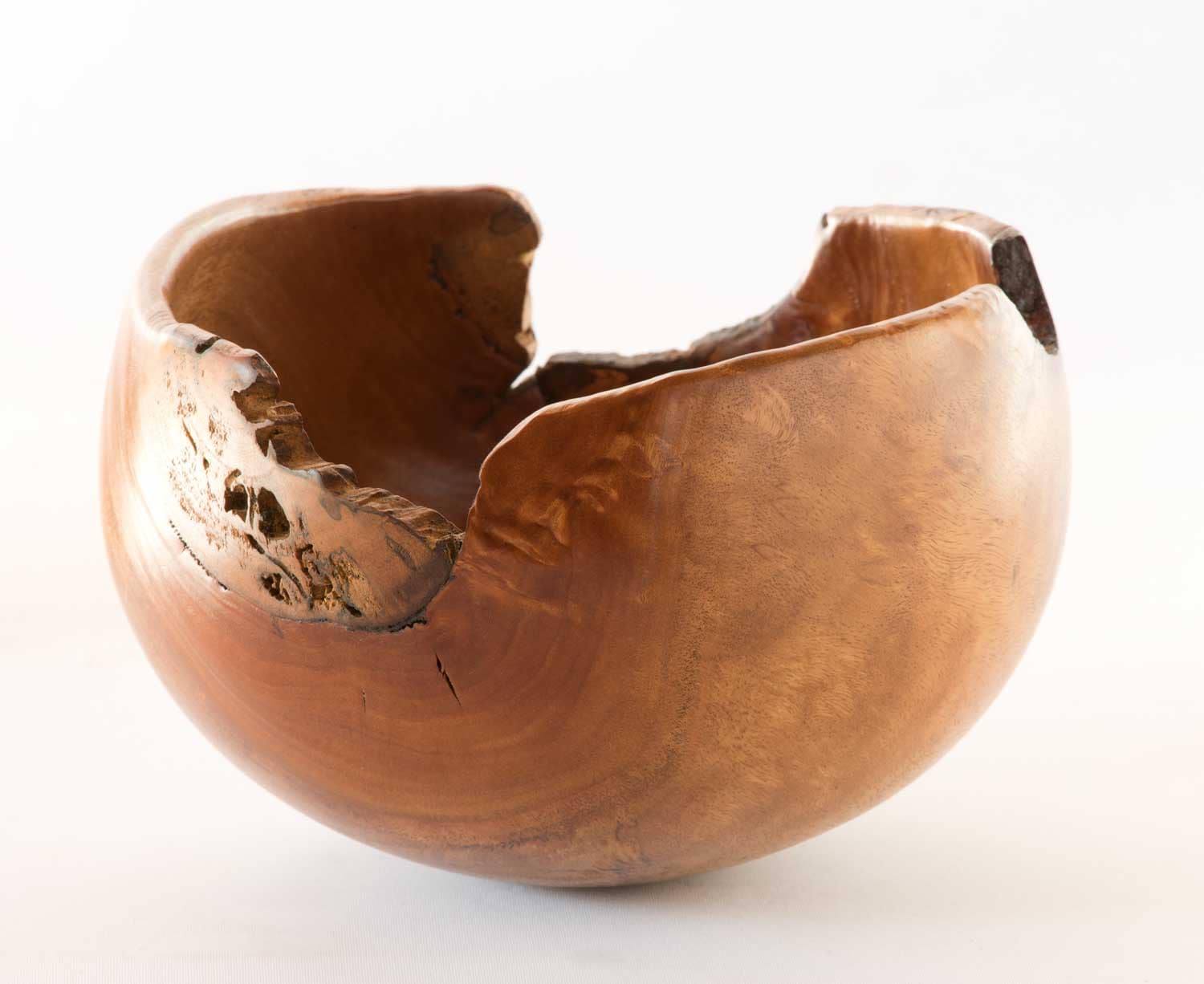 No104-Natural-Edge-wooden-bowl-2