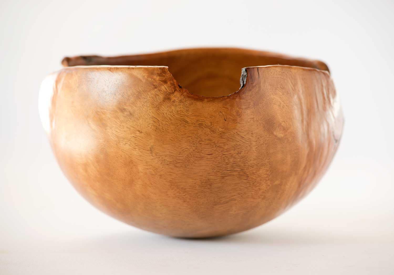 No104-Natural-Edge-wooden-bowl
